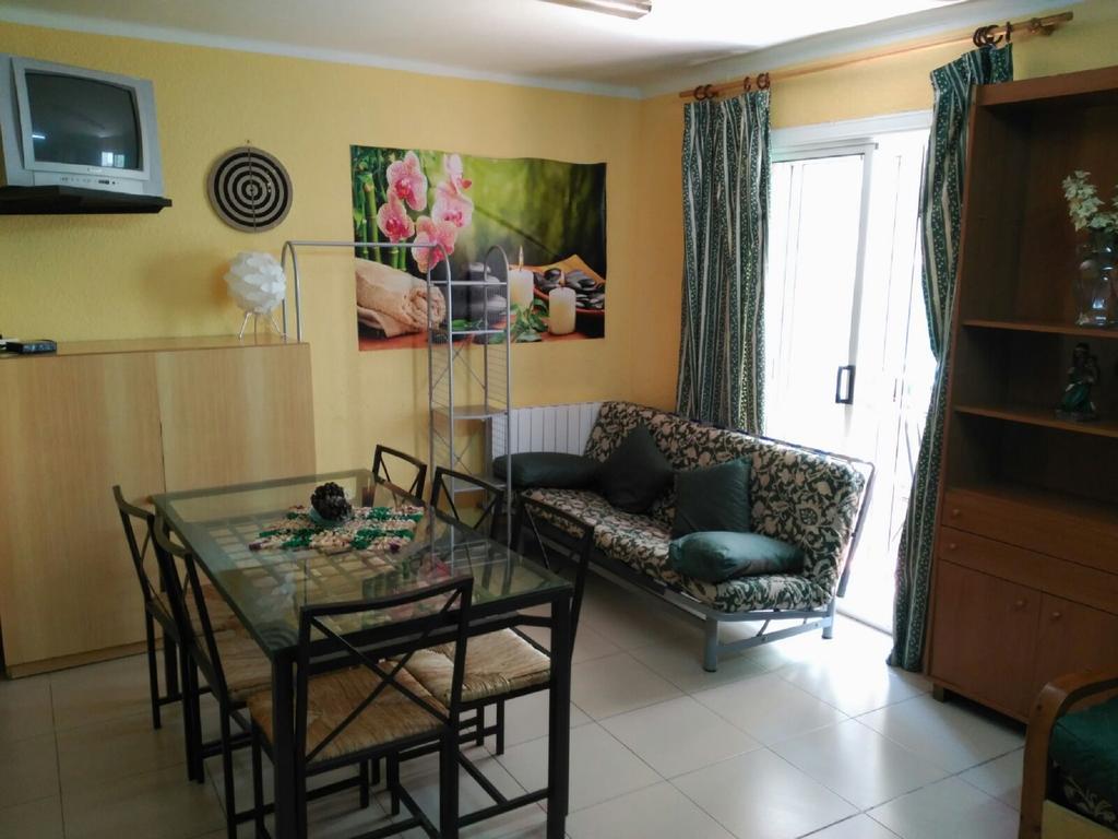 Residencia Alclausell Hostel ตาร์ราโกนา ภายนอก รูปภาพ
